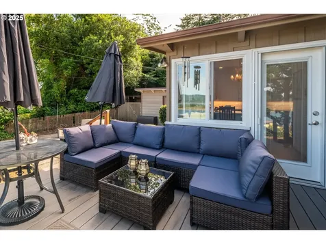 1434 Hillside Court Coos Bay OR 97420
