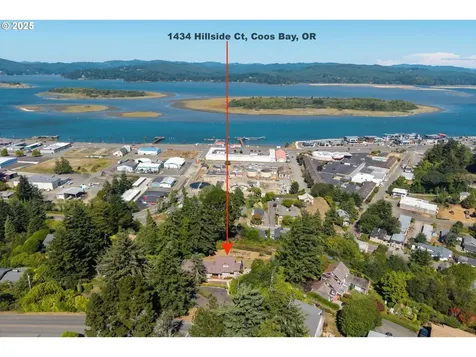 1434 Hillside Court Coos Bay OR 97420