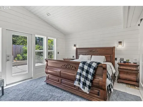 1007 NE 100th Avenue Vancouver WA 98664