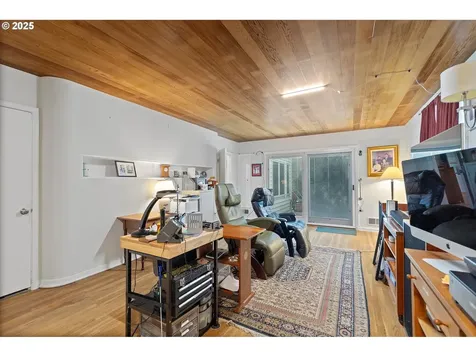 1757 SW Prospect Drive Portland OR 97201