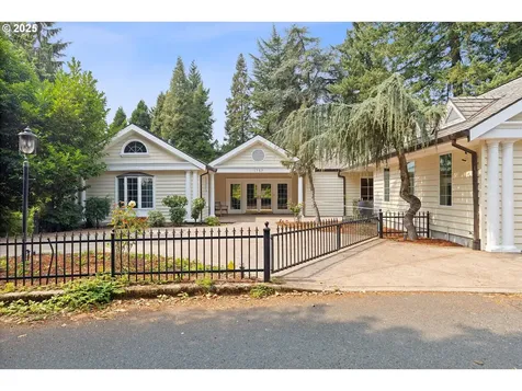 1757 SW Prospect Drive Portland OR 97201