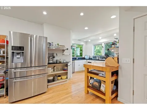 1757 SW Prospect Drive Portland OR 97201