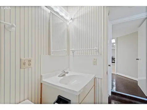 1757 SW Prospect Drive Portland OR 97201