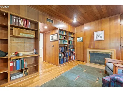 1757 SW Prospect Drive Portland OR 97201