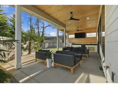 4114 Illahe River Court S Salem OR 97302