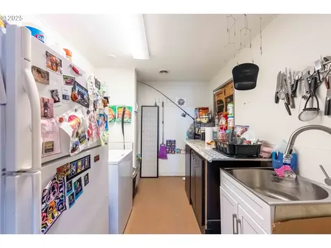 624 Winchester Avenue Winchester Bay OR 97467