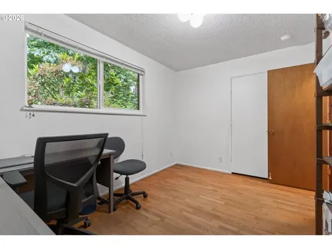 4525 Fox Hollow Road Eugene OR 97405