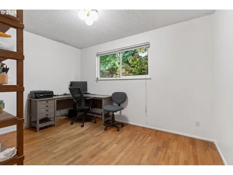 4525 Fox Hollow Road Eugene OR 97405