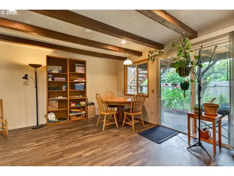 4525 Fox Hollow Road Eugene OR 97405