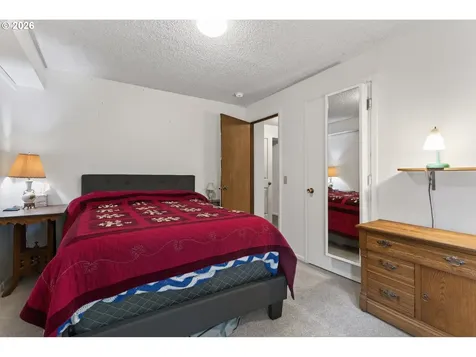 4525 Fox Hollow Road Eugene OR 97405