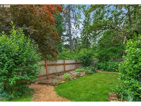 4525 Fox Hollow Road Eugene OR 97405