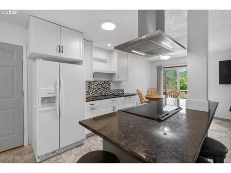 4525 Fox Hollow Road Eugene OR 97405