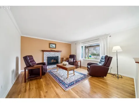 13755 SW Bonnie Brae Court Beaverton OR 97005