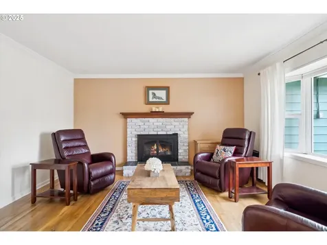 13755 SW Bonnie Brae Court Beaverton OR 97005