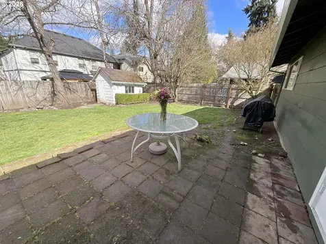 19305 SW York Street Beaverton OR 97003