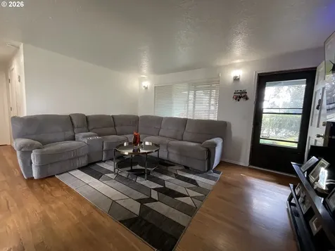 19305 SW York Street Beaverton OR 97003
