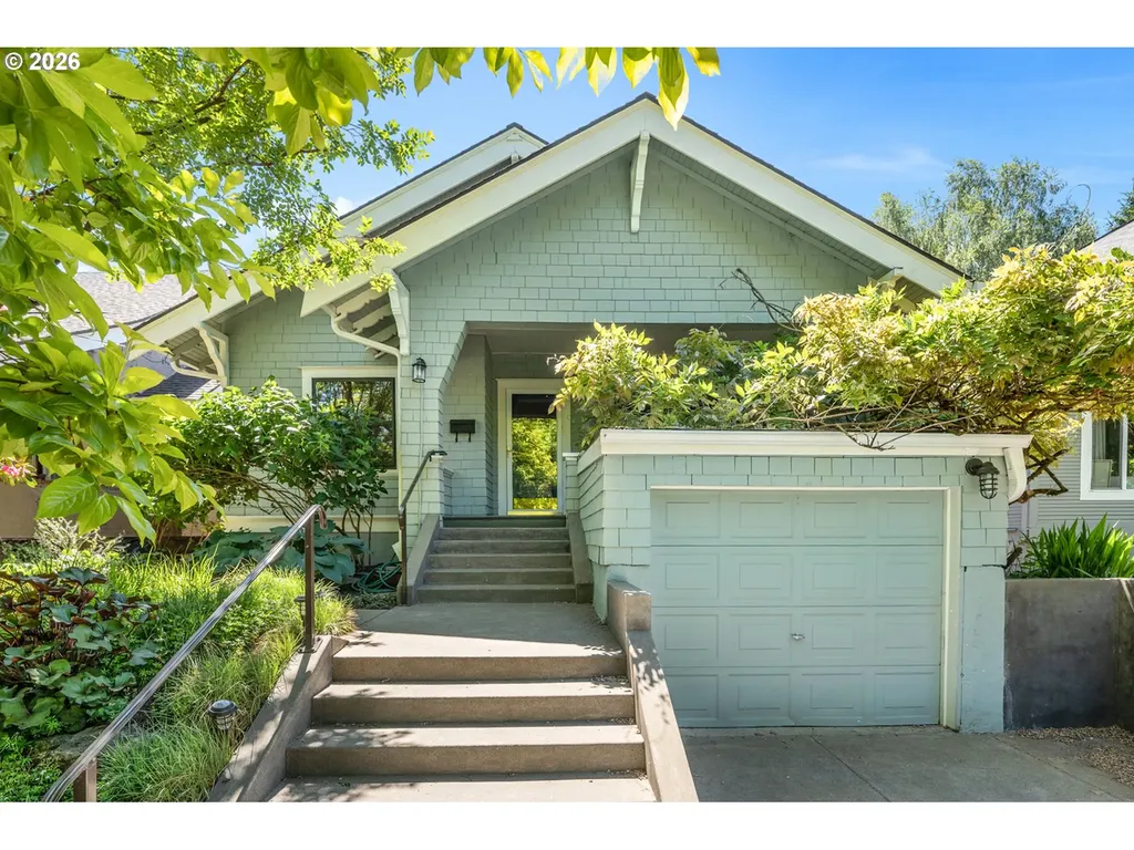 3228 SE Brooklyn Street Portland OR 97202