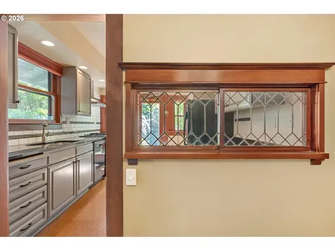 3228 SE Brooklyn Street Portland OR 97202