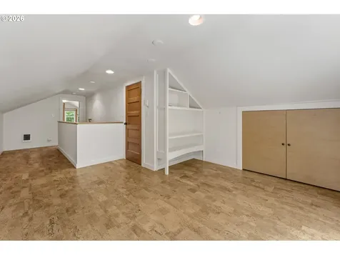 3228 SE Brooklyn Street Portland OR 97202