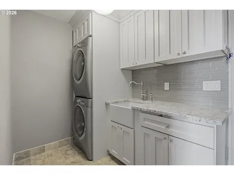 3525 NW Sunset View Terrace Portland OR 97229