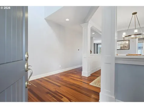 3525 NW Sunset View Terrace Portland OR 97229