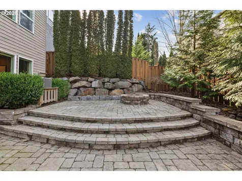 3525 NW Sunset View Terrace Portland OR 97229