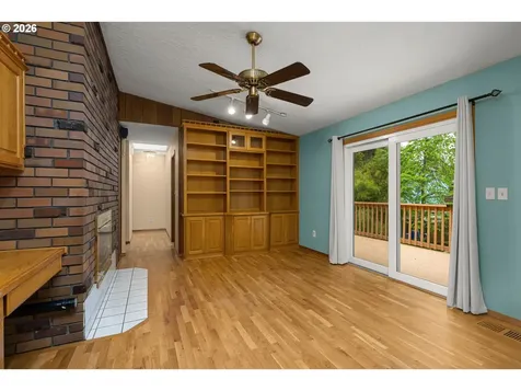 2921 SE Brian Street Hillsboro OR 97123