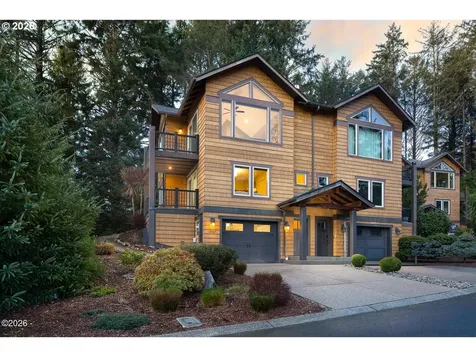 3087 NE Cascara Court Lincoln City OR 97367