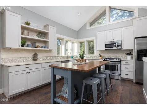 3087 NE Cascara Court Lincoln City OR 97367