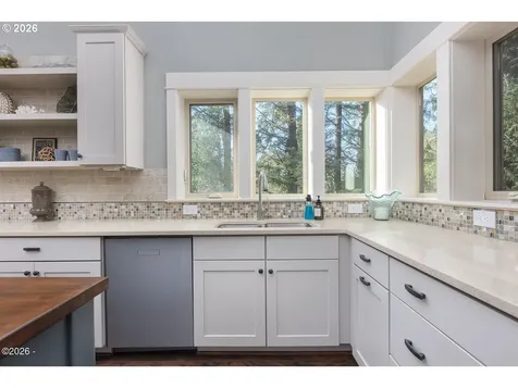 3087 NE Cascara Court Lincoln City OR 97367