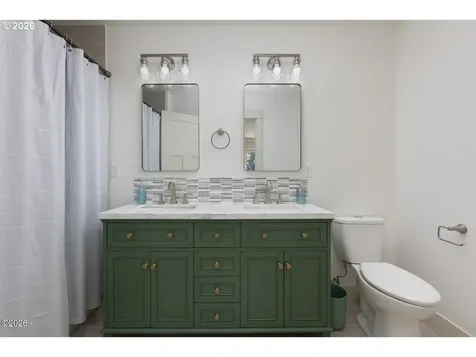 3087 NE Cascara Court Lincoln City OR 97367