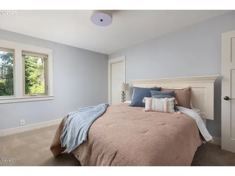 3087 NE Cascara Court Lincoln City OR 97367