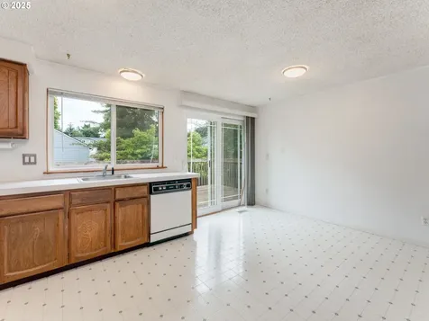 20621 SW Martinazzi Avenue Tualatin OR 97062
