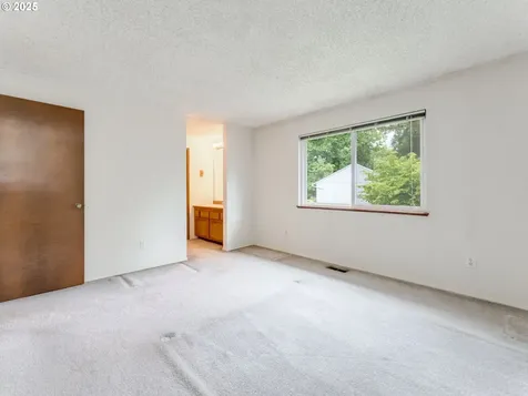 20621 SW Martinazzi Avenue Tualatin OR 97062