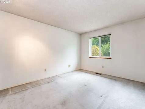 20621 SW Martinazzi Avenue Tualatin OR 97062