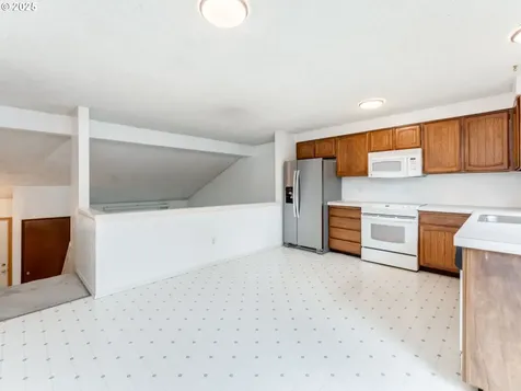 20621 SW Martinazzi Avenue Tualatin OR 97062