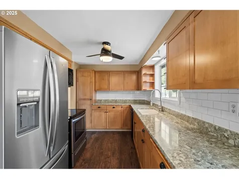 6217 NW Firwood Drive Vancouver WA 98665