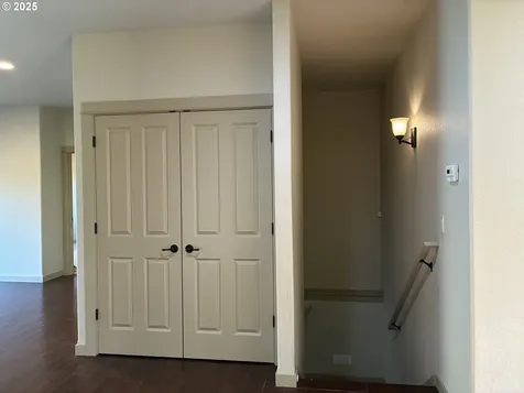 286 Winchester Creek Avenue Winchester OR 97495