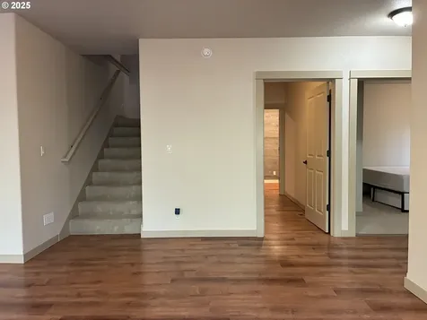 286 Winchester Creek Avenue Winchester OR 97495