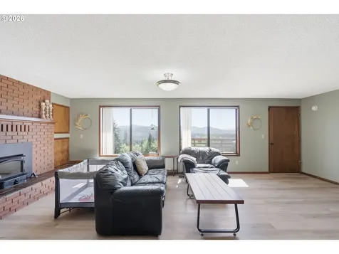 44350 Whiskey Butte Drive Sweet Home OR 97386