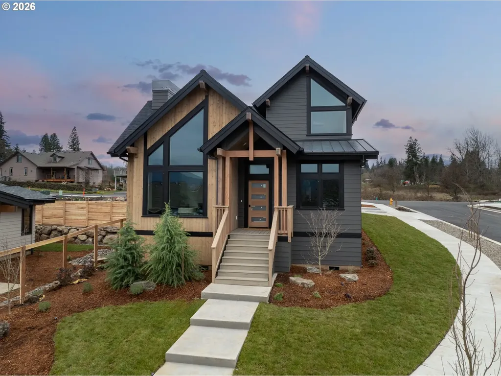 1116 Rock Creek Road Hood River OR 97031