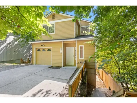 6218 SW View Point Terrace Portland OR 97239
