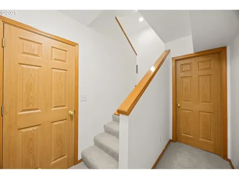 6218 SW View Point Terrace Portland OR 97239