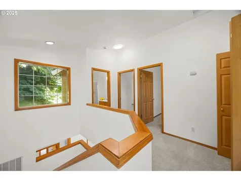 6218 SW View Point Terrace Portland OR 97239