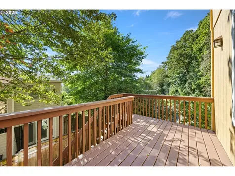 6218 SW View Point Terrace Portland OR 97239