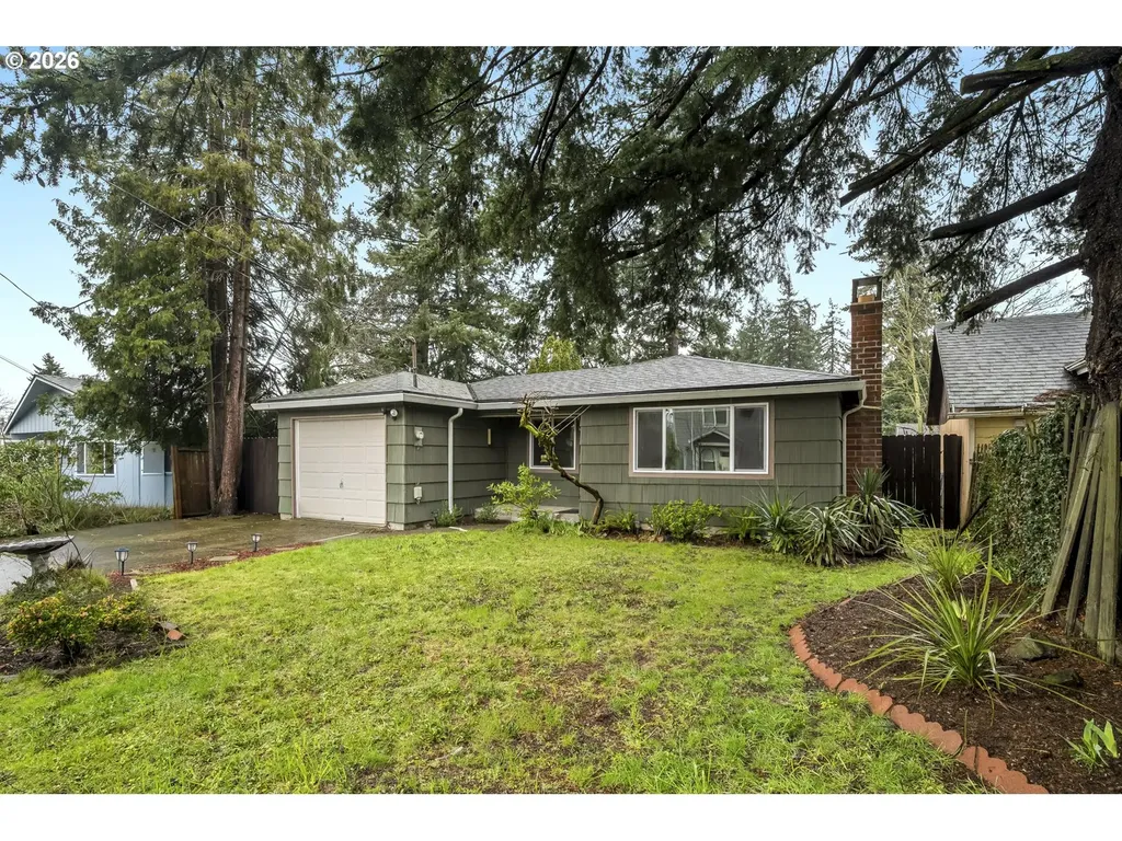 8217 SE 63rd Avenue Portland OR 97206
