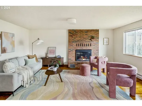 8217 SE 63rd Avenue Portland OR 97206
