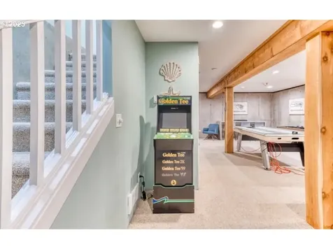 2685 SW Beach Avenue Lincoln City OR 97367