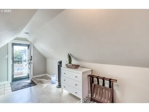 2685 SW Beach Avenue Lincoln City OR 97367