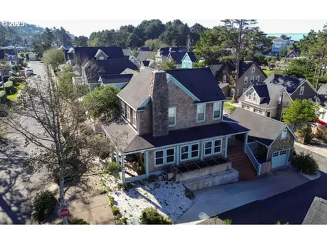 2685 SW Beach Avenue Lincoln City OR 97367